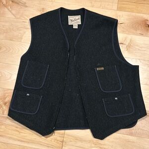 Men’s Woolrich vest